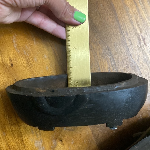 Vintage Wooden Hand Carved African Keepsake Trinket - Picture 10 of 11